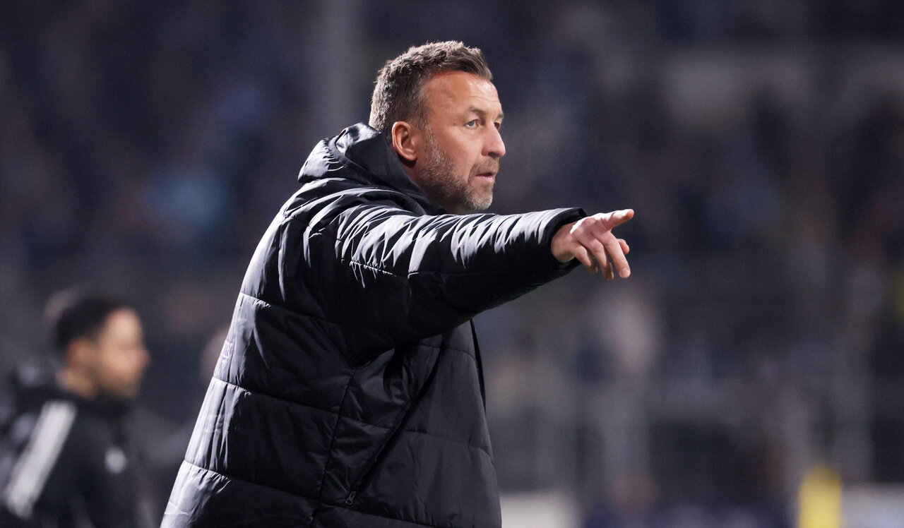 Zeigt die Richtung an - Neu-Trainer Christoph Dabrowski.