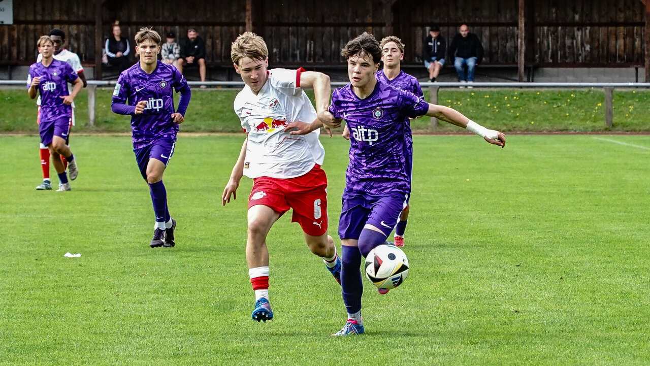 Spielfoto Aue - RB Leipzig