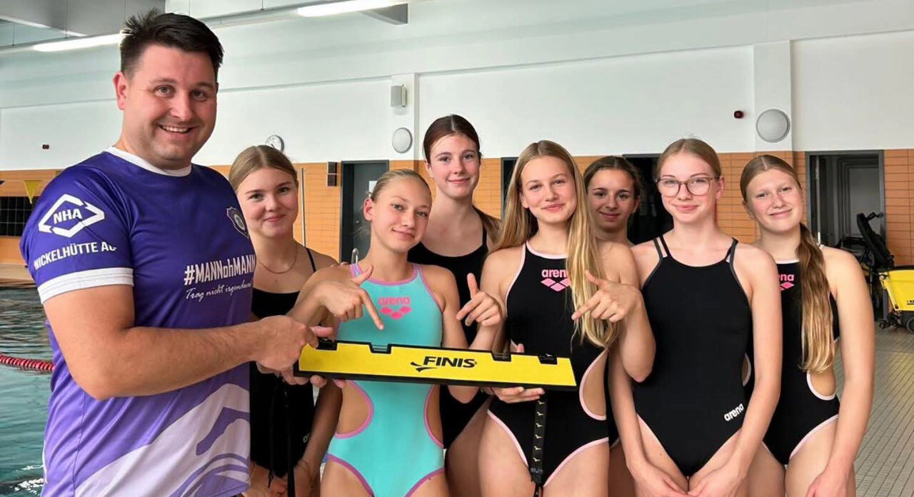 Veilchenschwimmer.