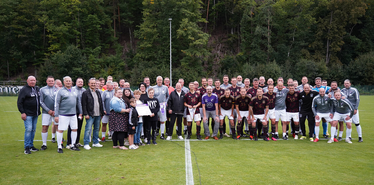 Gemeinsames Gruppenbild.