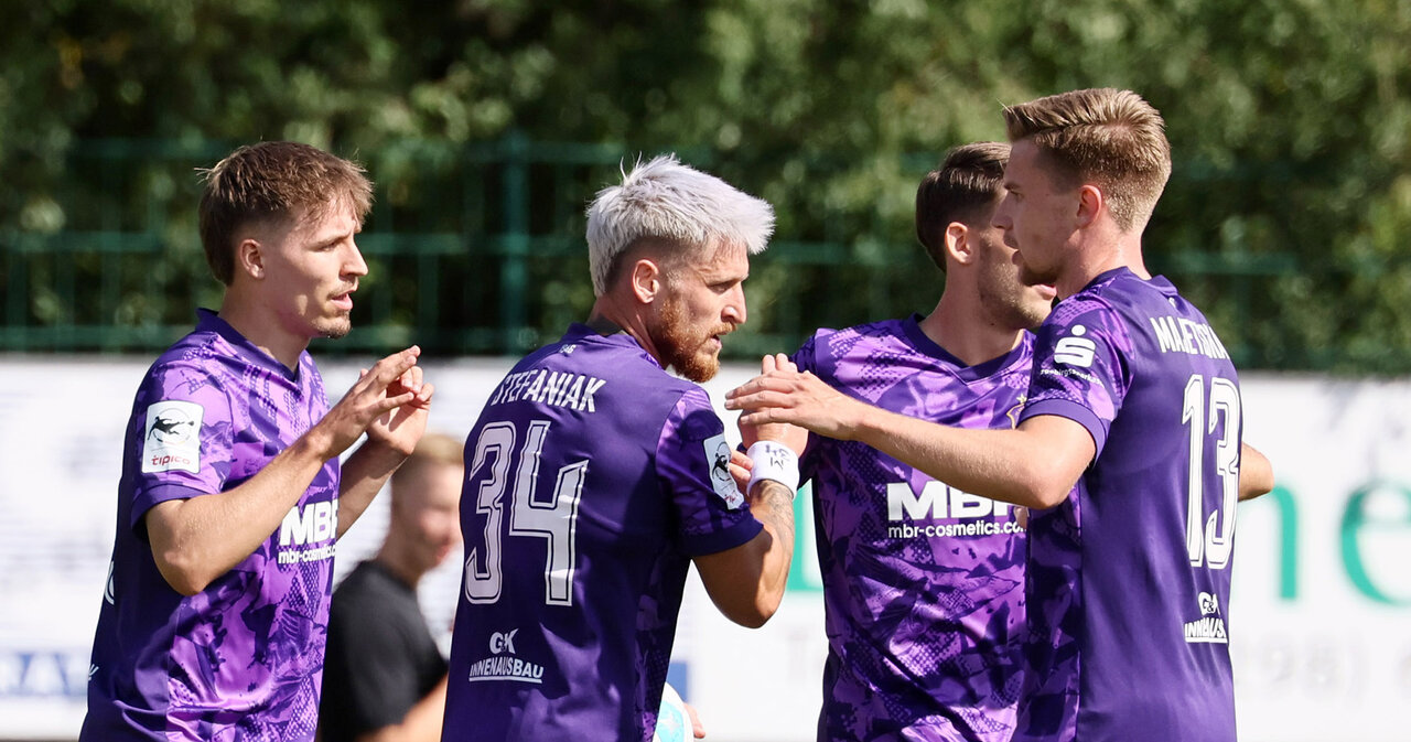 Jubel nach Pokal-Erfolg.