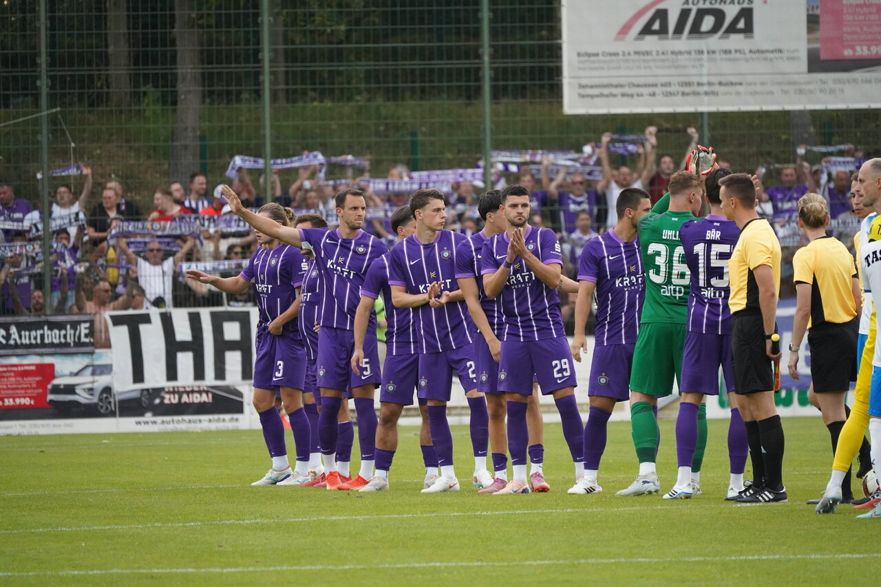 Erstes Auswärtsspiel in der Regionalliga Nordost.