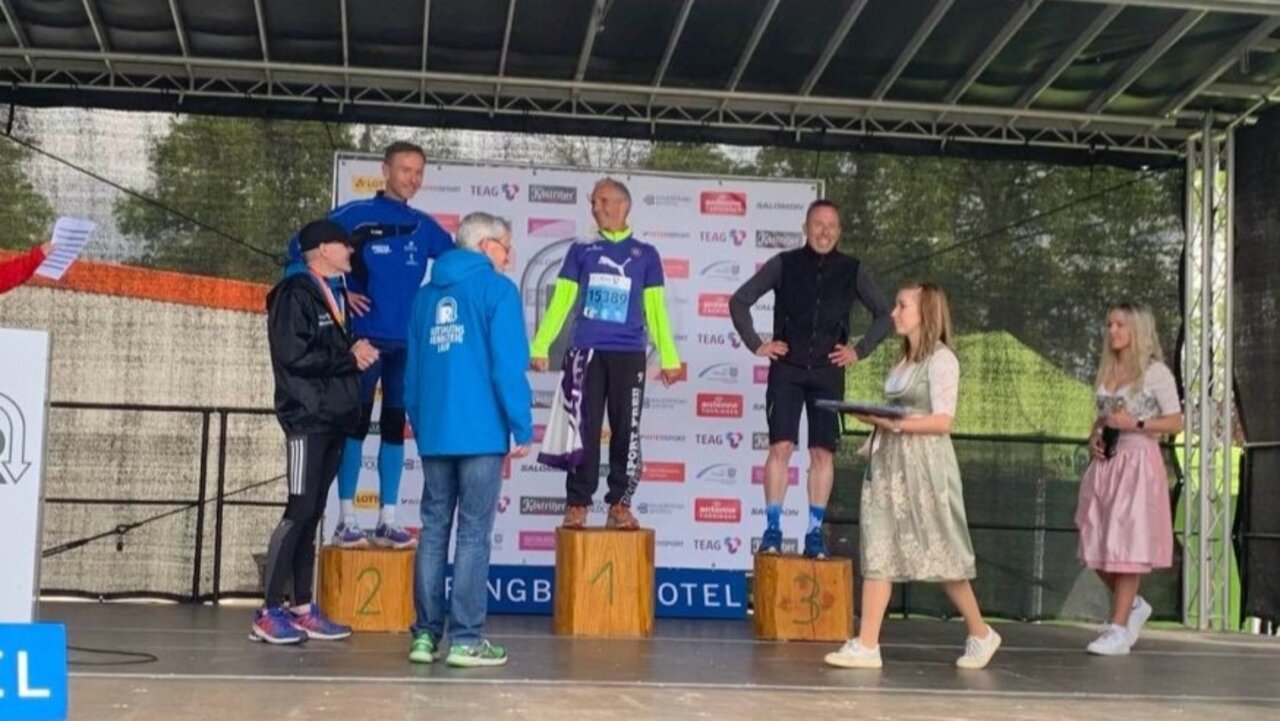 Oben angekommen - René Leßmüller auf dem Podium.