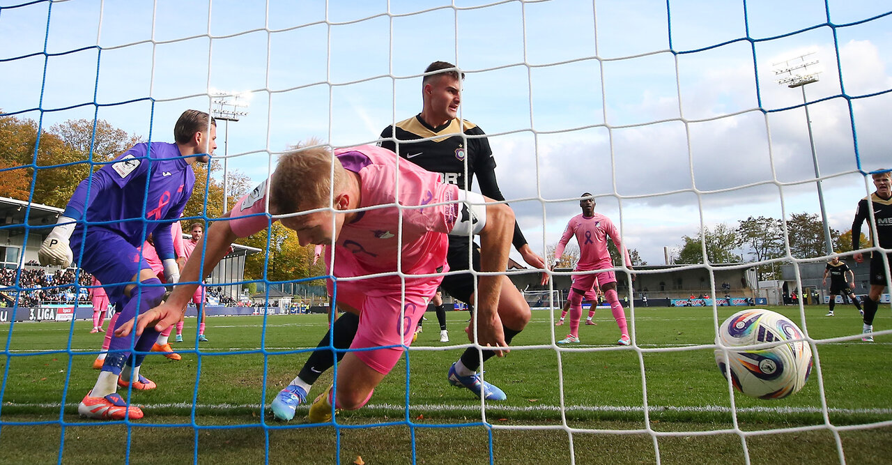 Das 1:1 in Hoffenheim aus der Hintertor-Perspektive.
