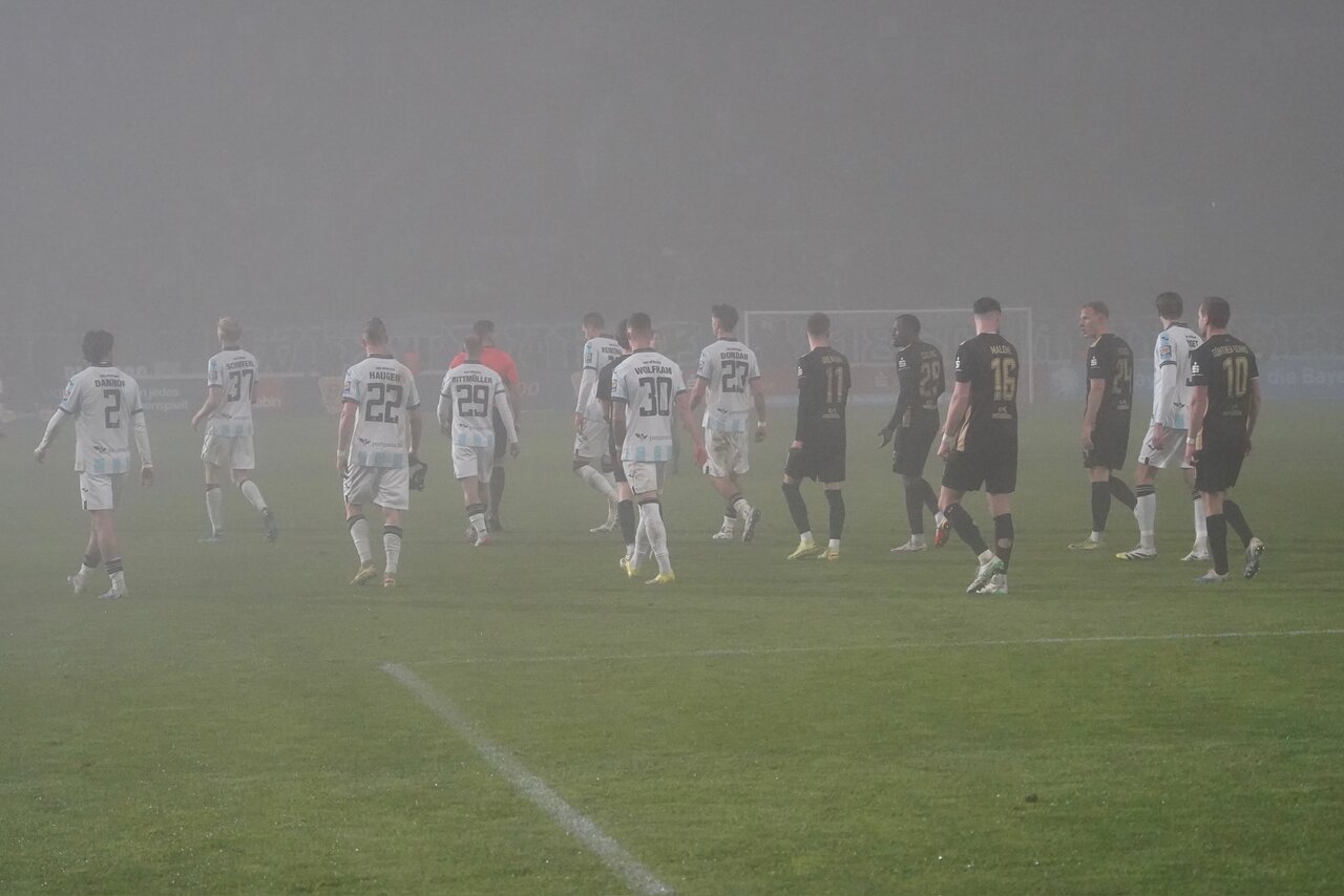 Keine Durchsicht - Spielunterbrechung.