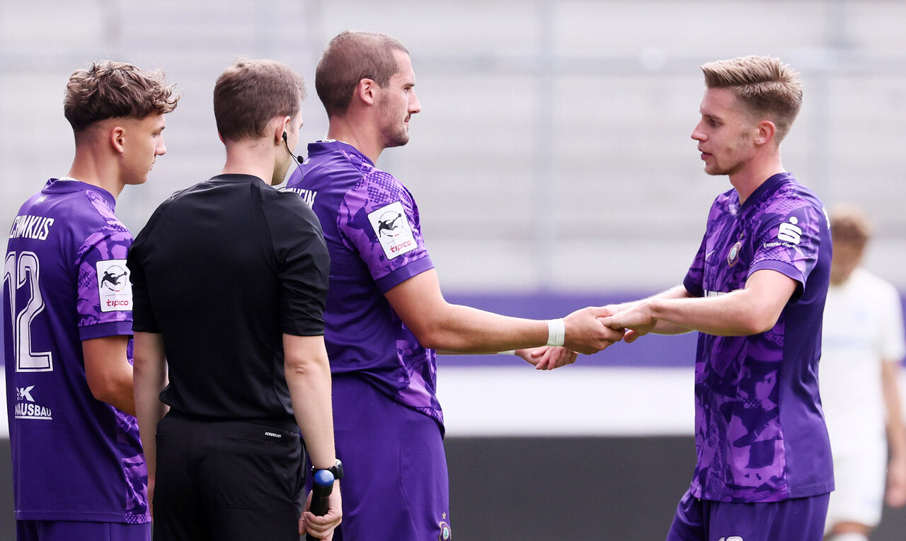 Einwechslung Ricky Bornschein.