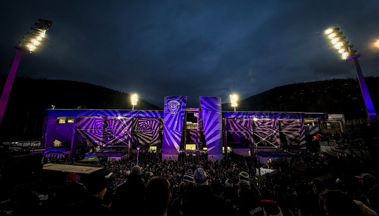 Lasershow bei der Mettenschicht 2024.