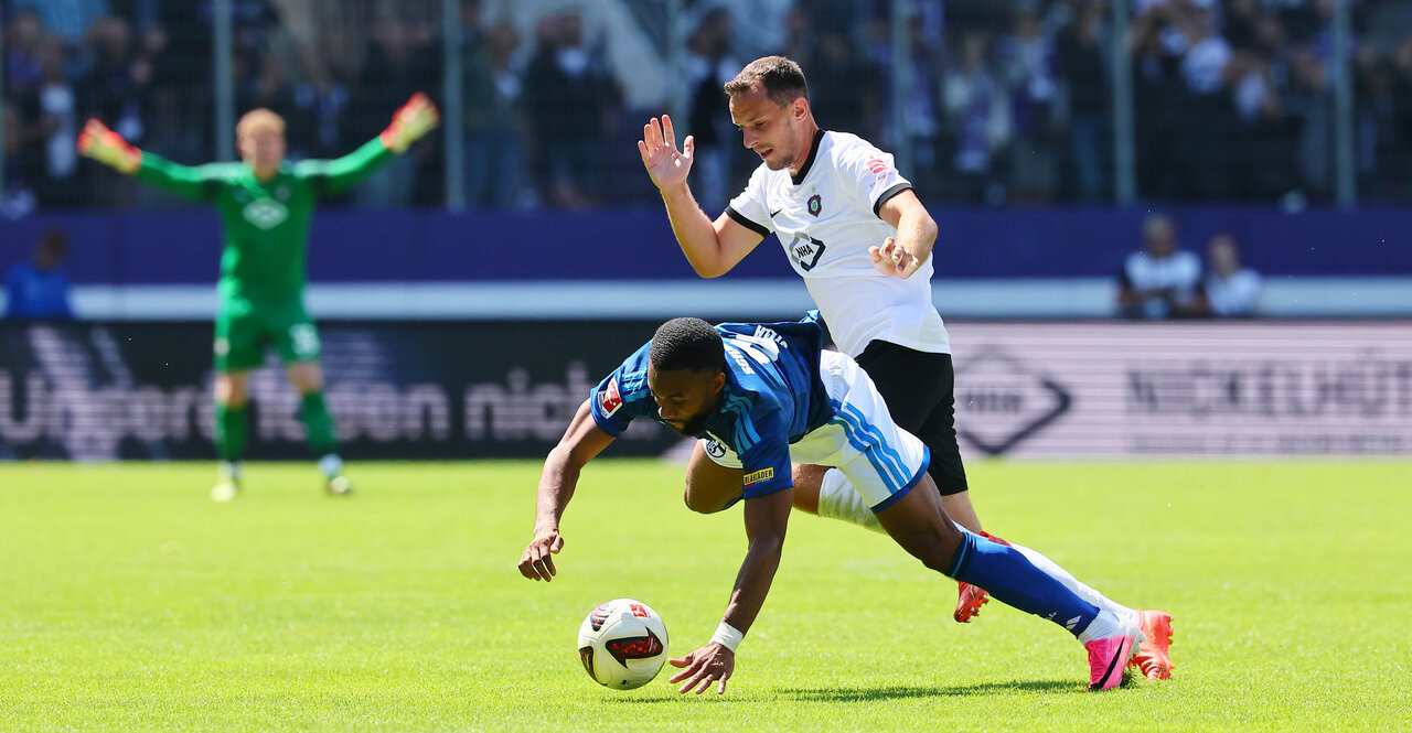 Schwer zu stoppen - Schalkes Moussa Sylla.