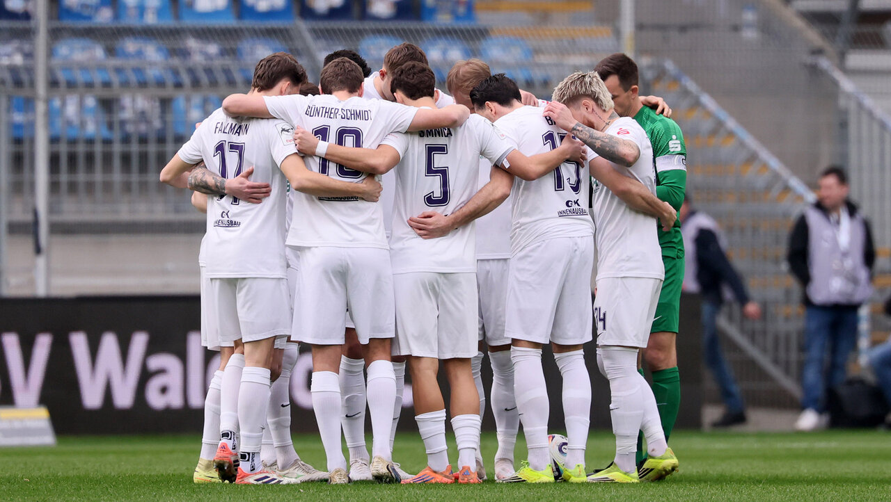 Kreis der Mannschaft.