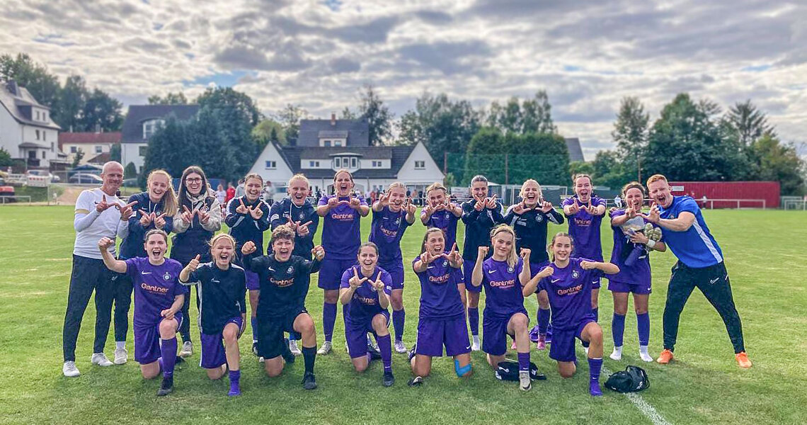 Aue Frauen jubeln nach Pokalerfolg