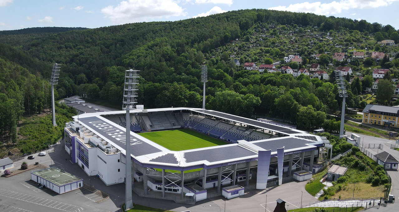 eins-Erzgebirgsstadion.